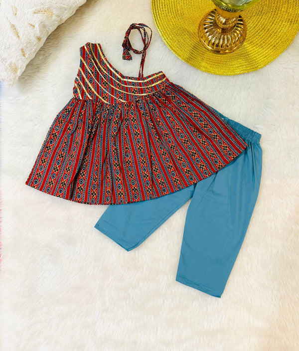 Ethnic Stylish Sleeveless set