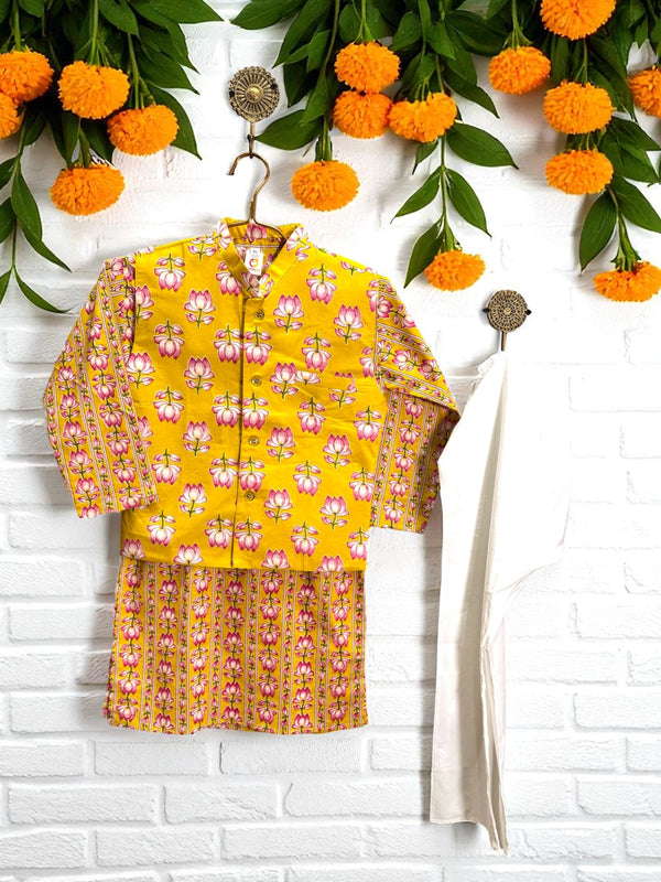 Attractive Kurta Jacket Set