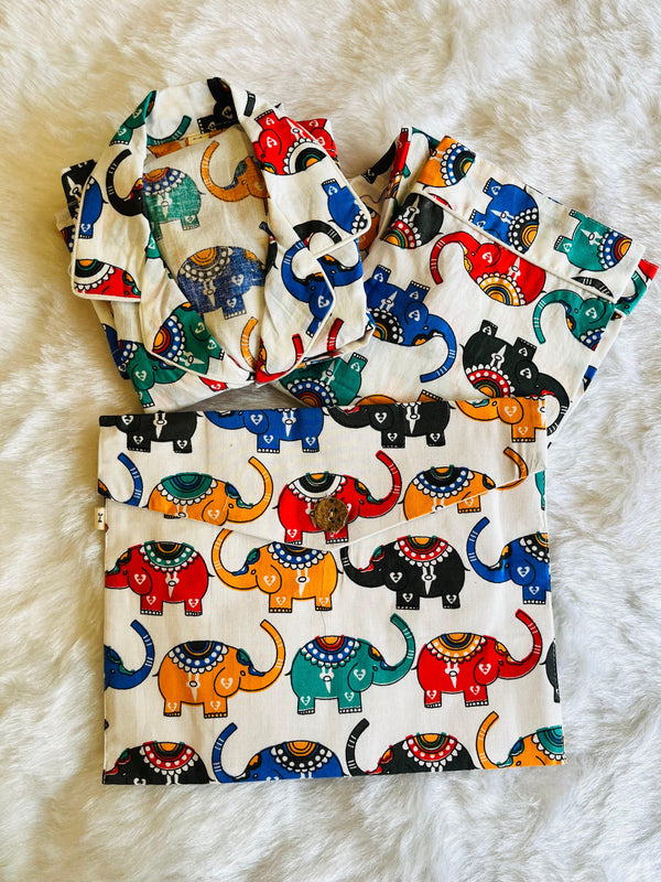 Elephant print collared Nightwear