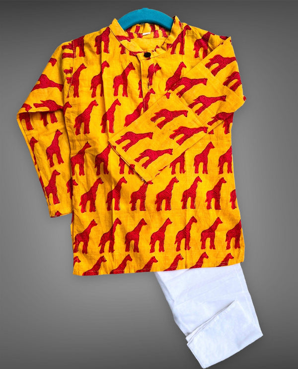 Cool Giraffe Design kurta set